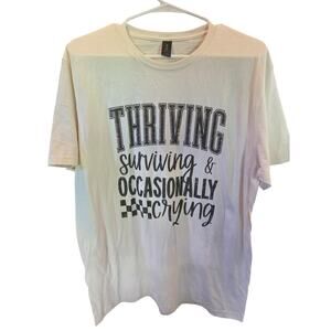Gildan SoftStyle Funny T Shirt M Womens Cream Short Sleeve Thriving Surviving